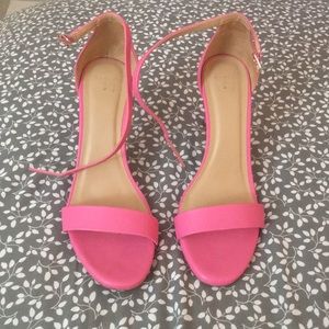 Bubblegum Pink Single Strap Sandals